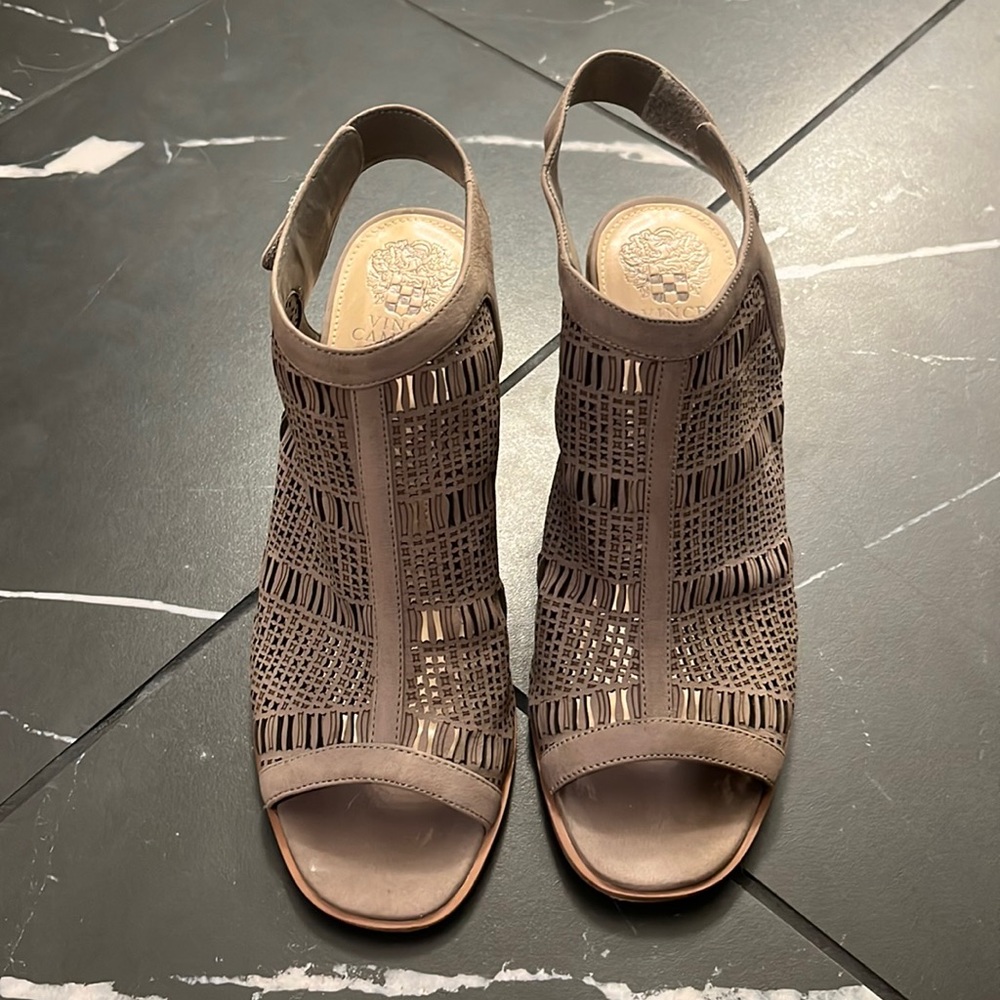 Vince Camuto Keannie Block Sandal